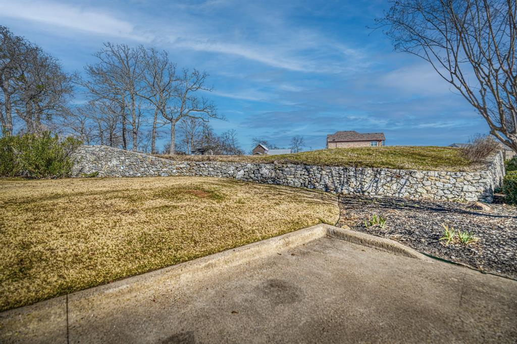 J M Burtran Survey - Land