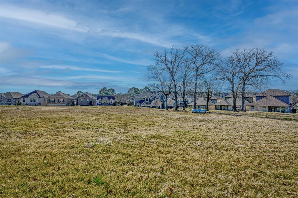 J M Burtran Survey - Land
