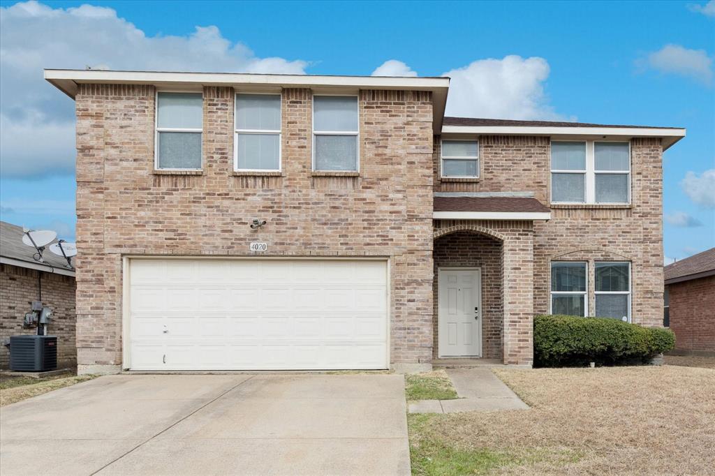 ** Price Improvement ** Welcome to this stunning 3,456 sq ft two-story home located in a well-established neighborhood. Offering space, comfort, and timeless appeal, this impressive residence is designed to accommodate both everyday living and grand entertaining.
Step inside to discover expansive living areas filled with natural light and an open, flowing floor plan that provides plenty of room for gathering and relaxation. With 5 spacious bedrooms and 3 full bathrooms, there’s room for everyone to enjoy their own private retreat.
The oversized primary suite is a true sanctuary, featuring two separate walk-in closets for exceptional storage and organization. The additional bedrooms are generously sized and versatile—perfect for guest rooms, home offices, or hobby spaces.
This two-story layout maximizes both privacy and functionality, while the home’s substantial square footage offers endless possibilities for customization and personalization.
Situated in a desirable, established neighborhood in Crowley, this property combines peaceful community living with convenient access to local amenities, schools, dining, and shopping.
If you’re looking for space, comfort, and a place to truly call home, this remarkable property delivers it all.