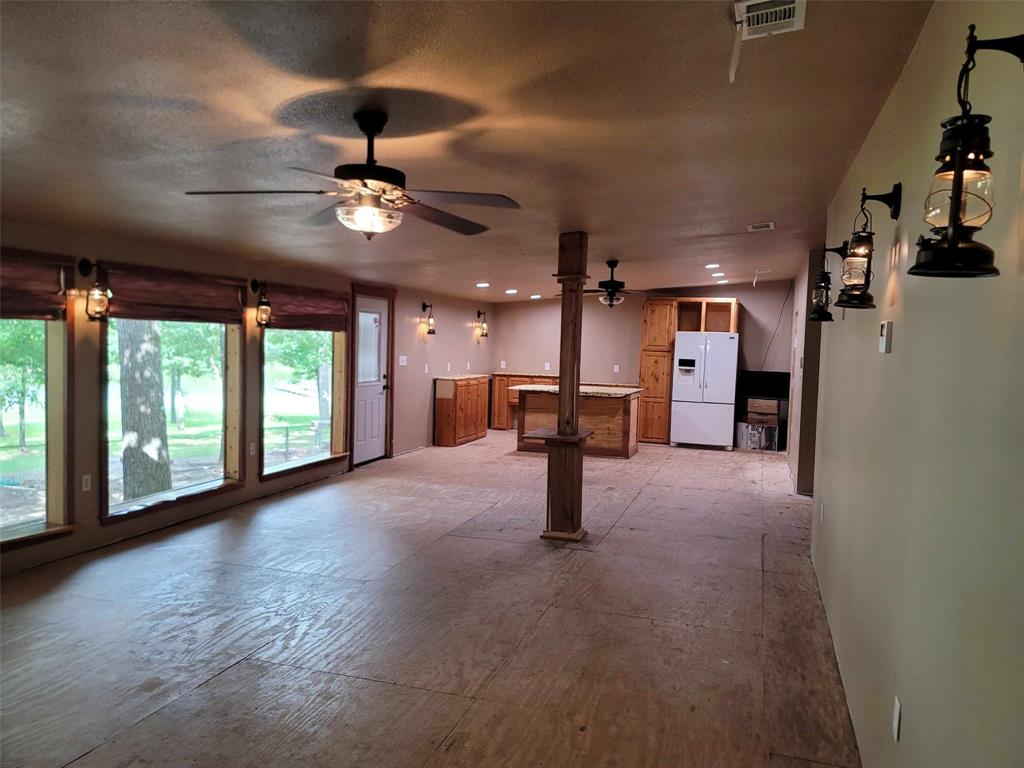 Sun Eagle Bay - Residential