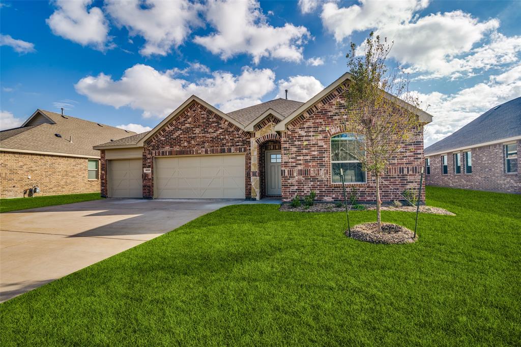 Brand New Move-In Ready dream home in Little Elm, just off Hwy 380 near Prosper! This move-in-ready gem, available for rent, features a 3-car garage for extra storage, 3 beds, 2 baths, and a spacious private backyard for kids and pets to play. Enjoy the community's zero-entry pool with a kid-friendly water spray area and shaded seating. The house is equipped with smart home features like a WiFi-controlled Garage Door Opener, Sprinkler System, and Security System. Students benefit from enrollment in the highly sought-after Denton ISD. Proximity to Frisco and downtown Denton, both within a 20-minute drive, provides easy access to shopping and entertainment. Lewisville Lake, a quick drive away, offers outdoor recreation with trails winding through the community. Act fast to secure a special discount if you sign the lease before Dec 15th, 2023. Your perfect home is here!