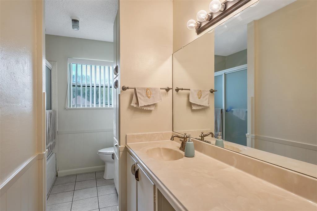 ABST A0021 V Tejada - Residential