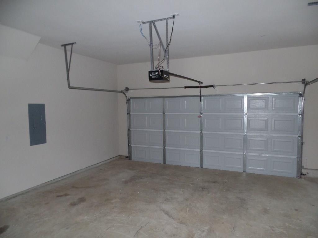 Brownstones at Vista - Residential Lease