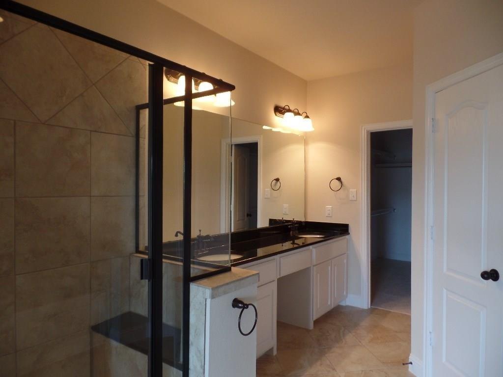Brownstones at Vista - Residential Lease