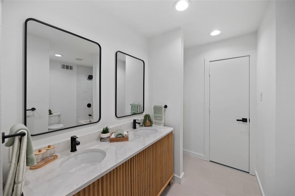 Glen Cove - Residential
