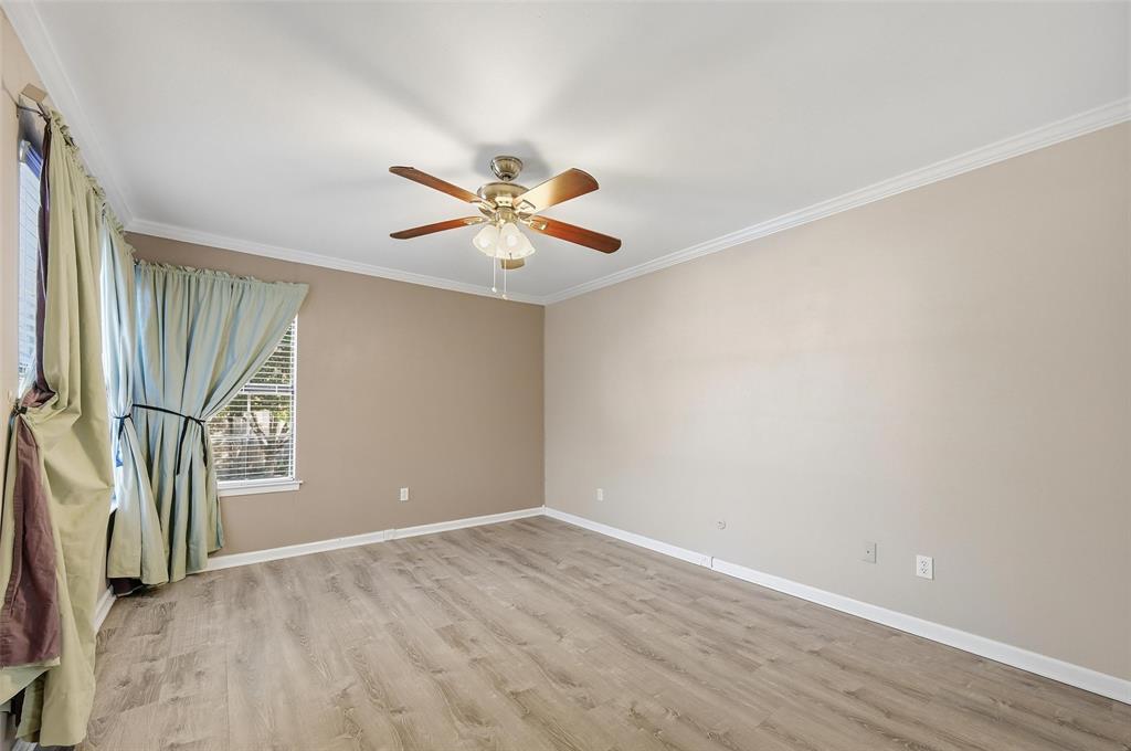 Richardson Crossing Condo - Residential