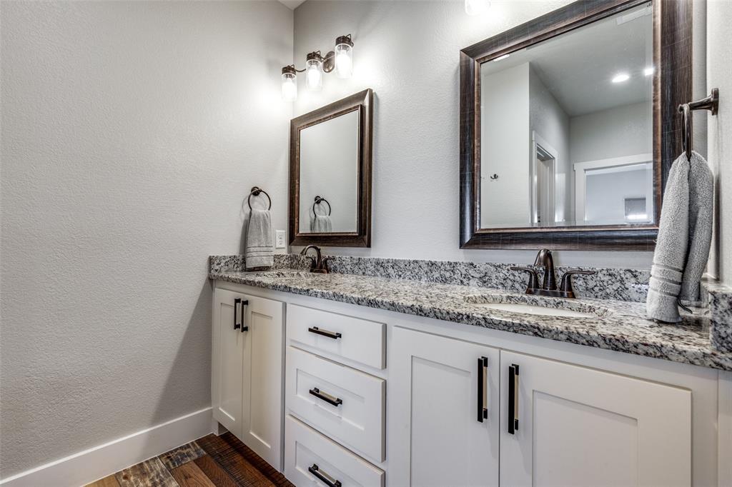 The Burleson County School - Residential