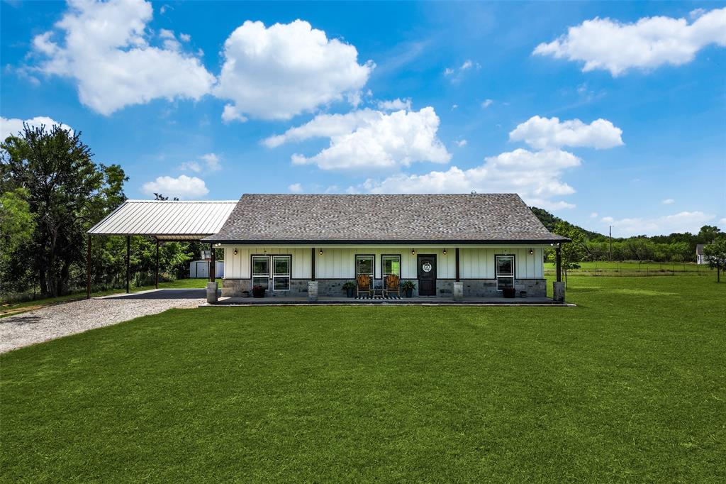 The Burleson County School - Residential