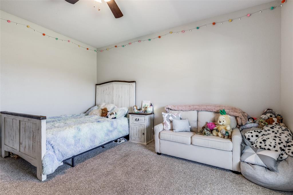The Burleson County School - Residential