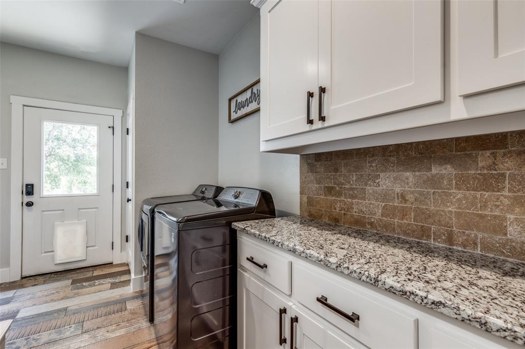 The Burleson County School - Residential