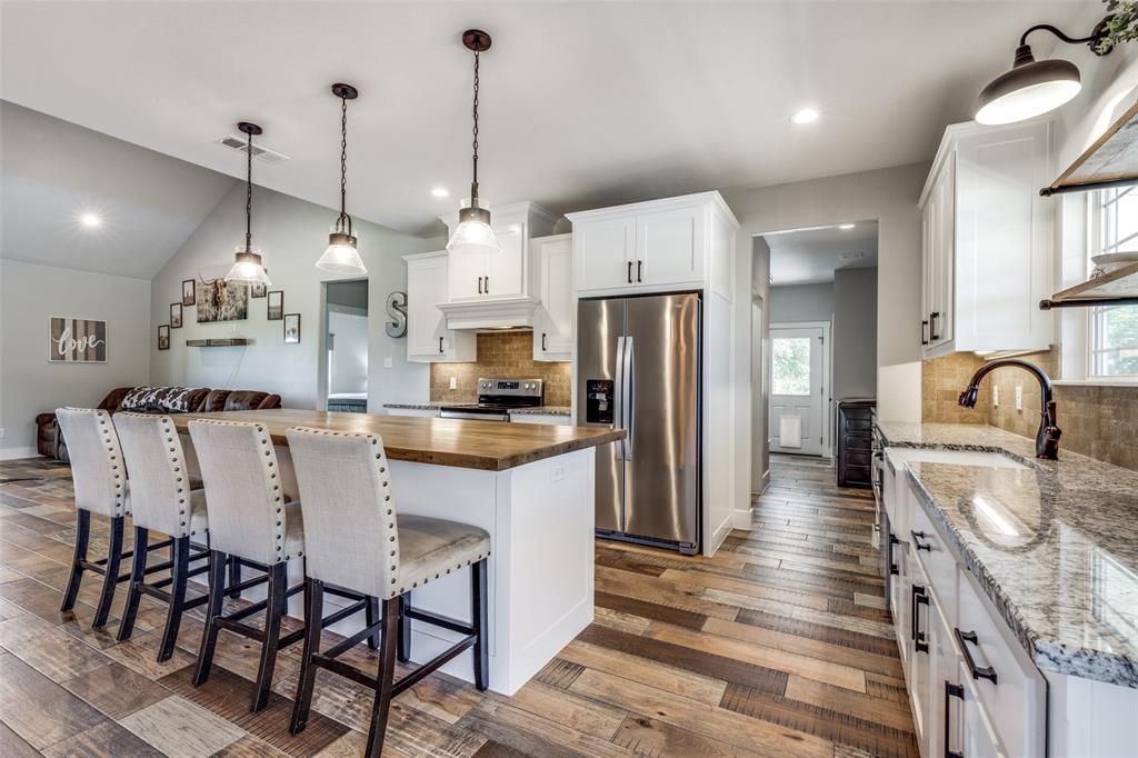 The Burleson County School - Residential
