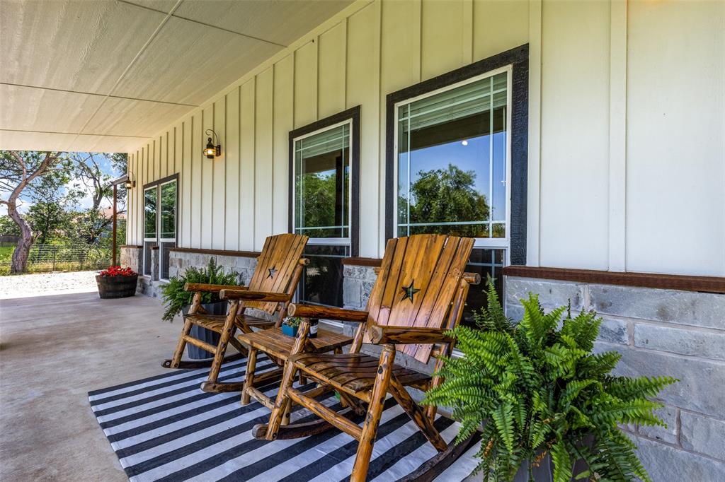 The Burleson County School - Residential