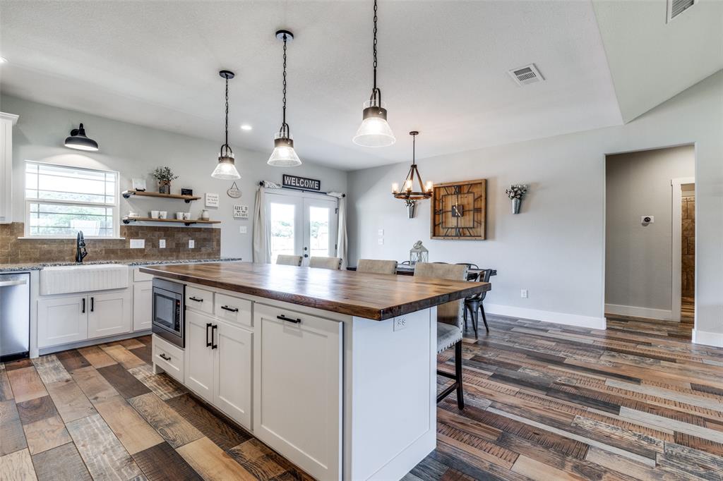 The Burleson County School - Residential