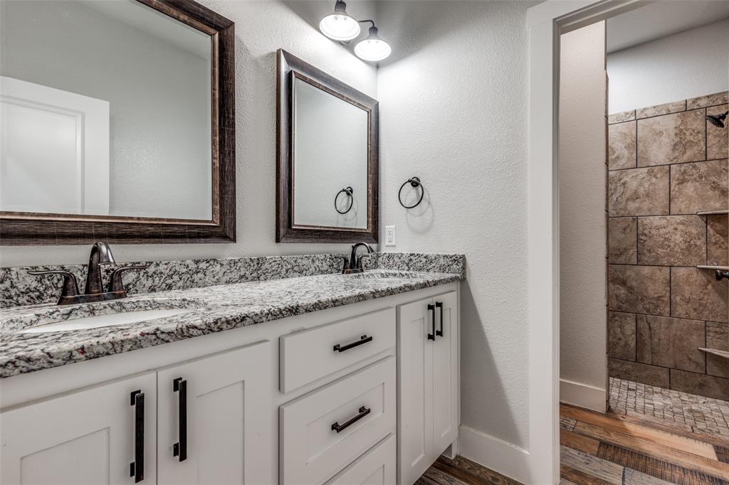The Burleson County School - Residential