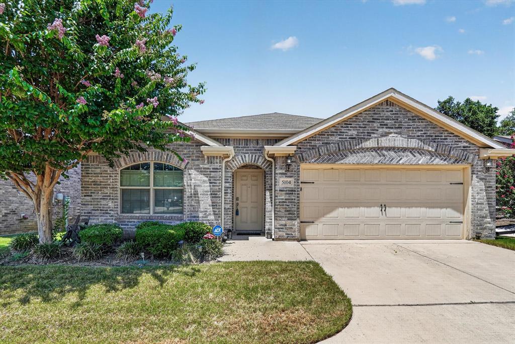 Beautiful, spacious one story home located in the GATED Georgetown Commons community! Built in 2015, this open-concept floor plan features granite countertops, stainless steel appliances, split bedrooms for added privacy, and four bedrooms plus a dedicated home office. The oversized primary suite offers a relaxing retreat with a garden tub, separate shower, and ample space. Situated on a cul de sac lot, this property uniquely includes two additional parking spaces directly in front of the home. Residents enjoy access to the community pool and a prime location near major highways, shopping, dining, and everyday conveniences, making commuting a breeze.