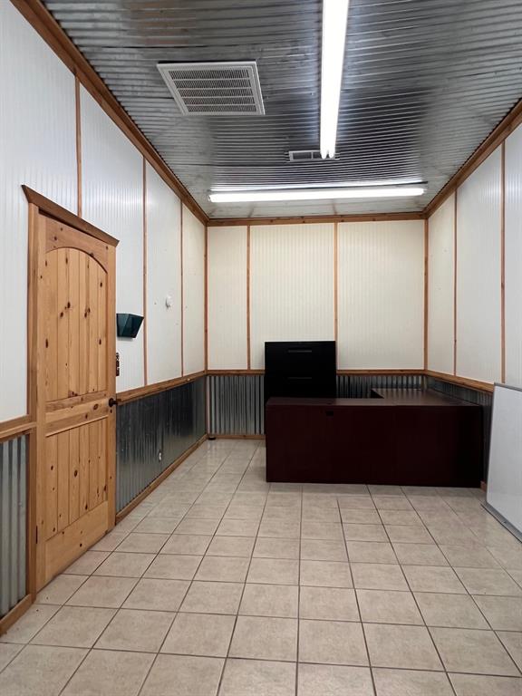 (SCO-COM) SCO COMMERCIAL - Commercial Sale