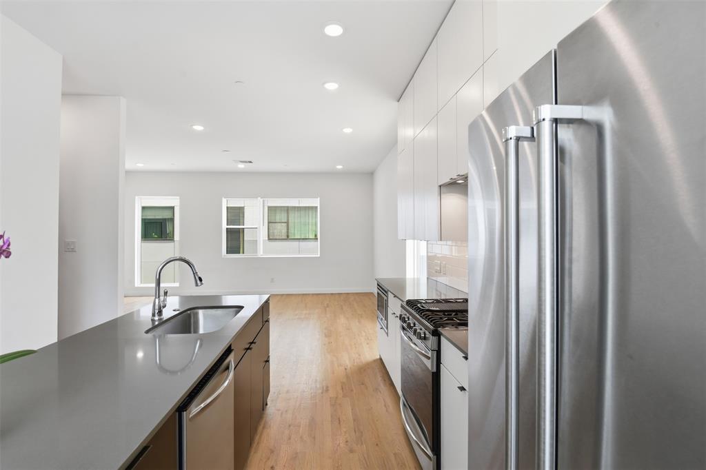 Bishop Arts Tenth Street Condo - Residential