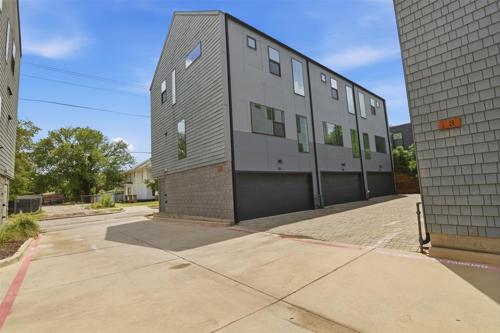 Bishop Arts Tenth Street Condo - Residential