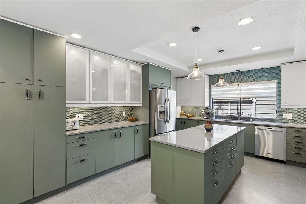 Prestonwood Crk III - Residential
