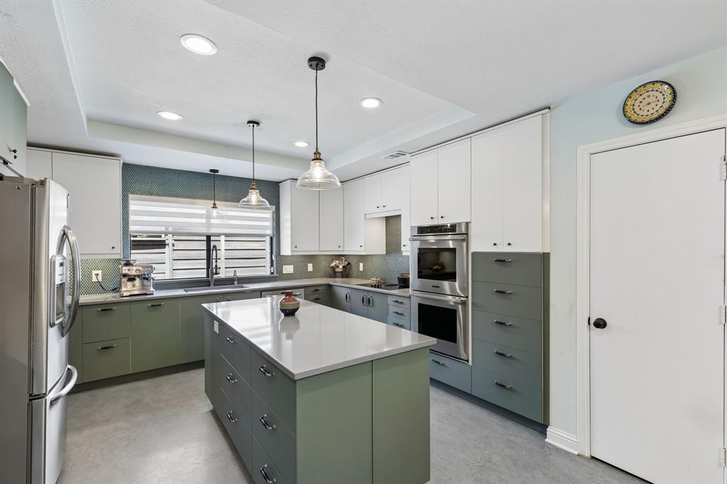 Prestonwood Crk III - Residential