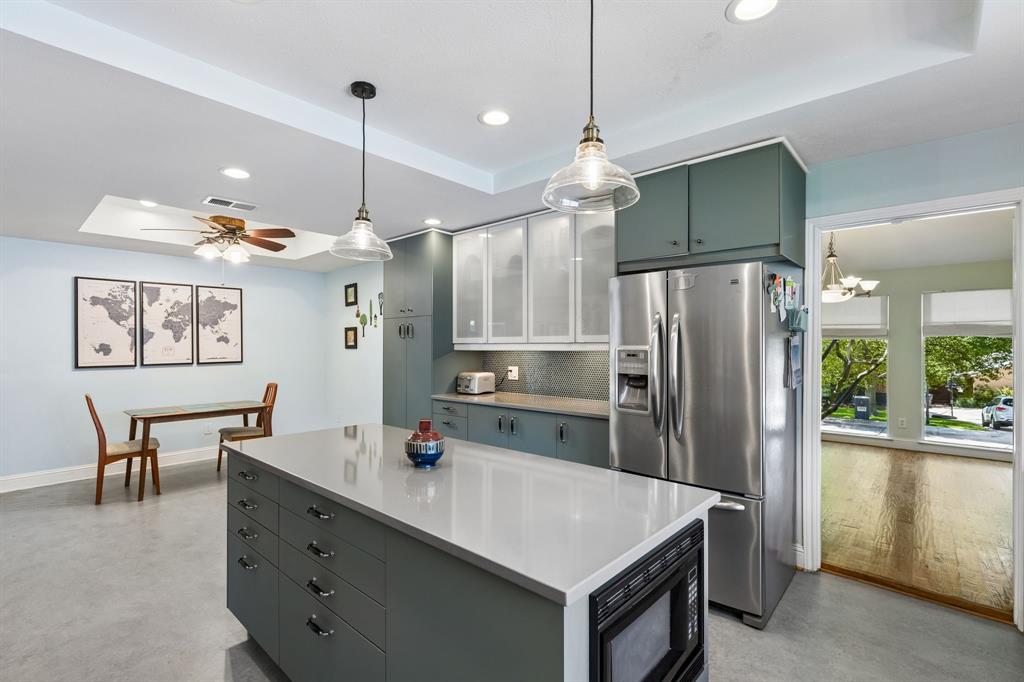Prestonwood Crk III - Residential