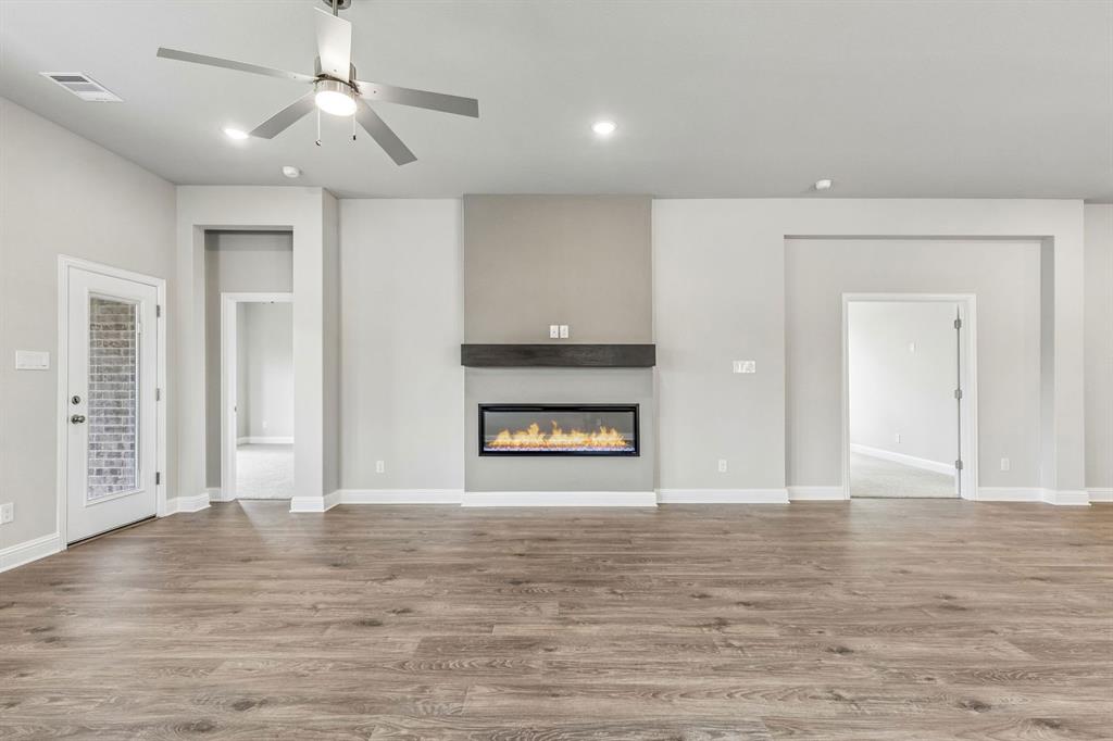 Summer Crest - Residential