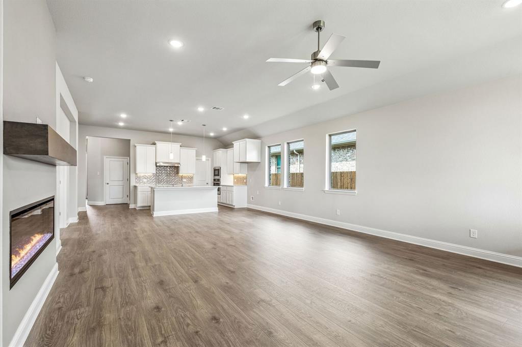 Summer Crest - Residential