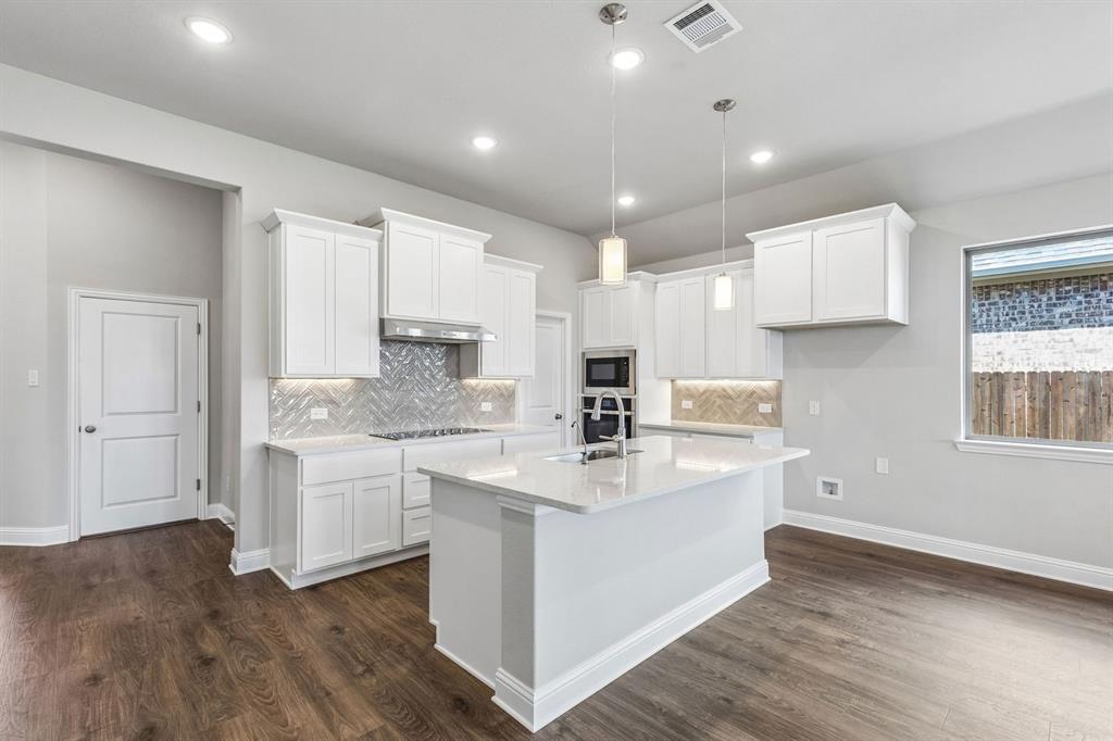 Summer Crest - Residential
