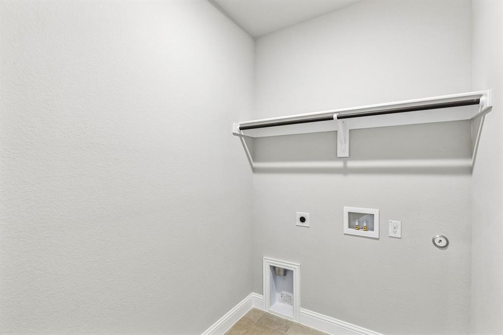 Summer Crest - Residential