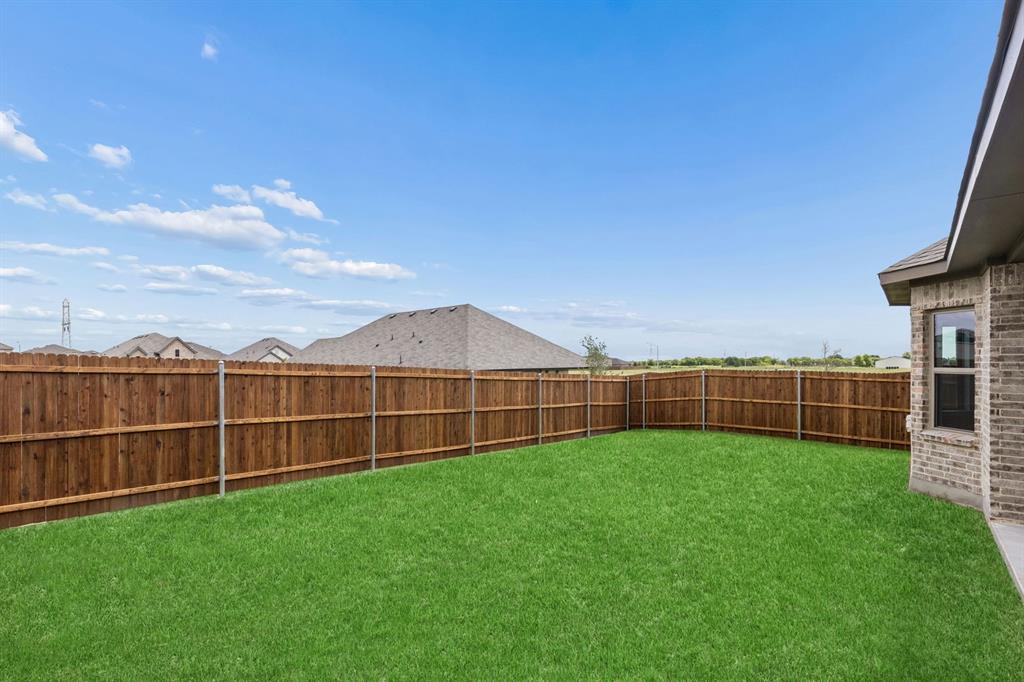 Summer Crest - Residential