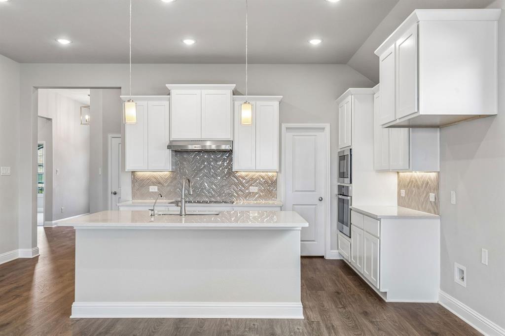 Summer Crest - Residential