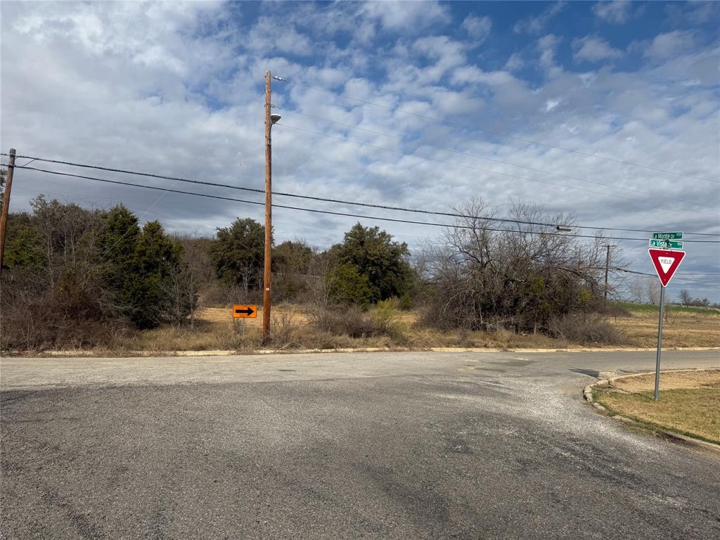 WILLIAM H IRIONS, SURVEY 52, ABSTRACT 537, ACRES 1 - Land
