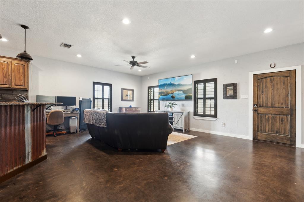 Lantana - Residential