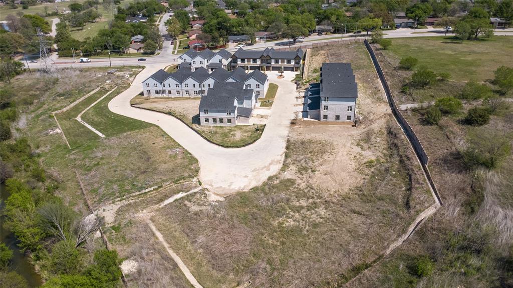 Carrier Parkway Townhomes Addition - Land