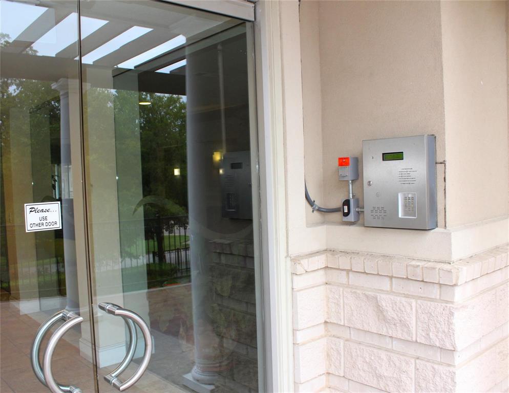 Piazza Siena Condo - Residential