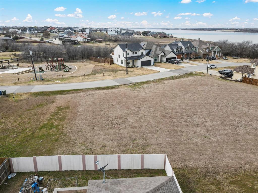 Garza Lake Estates - Land