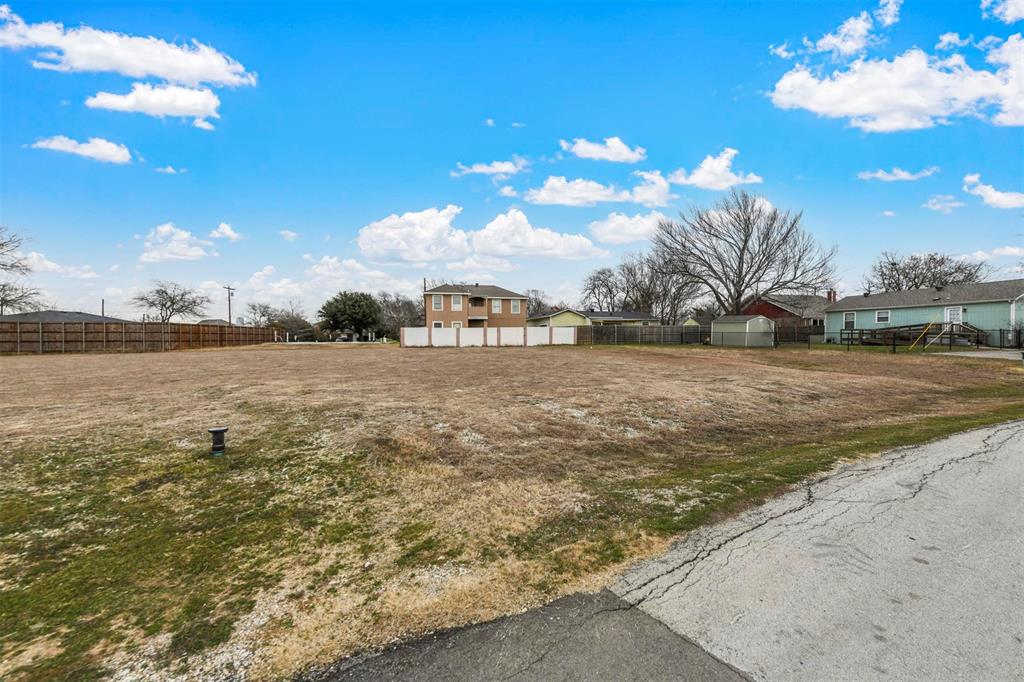 Garza Lake Estates - Land