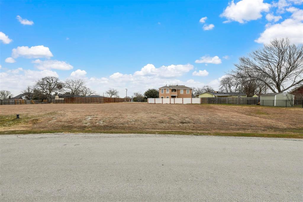Garza Lake Estates - Land