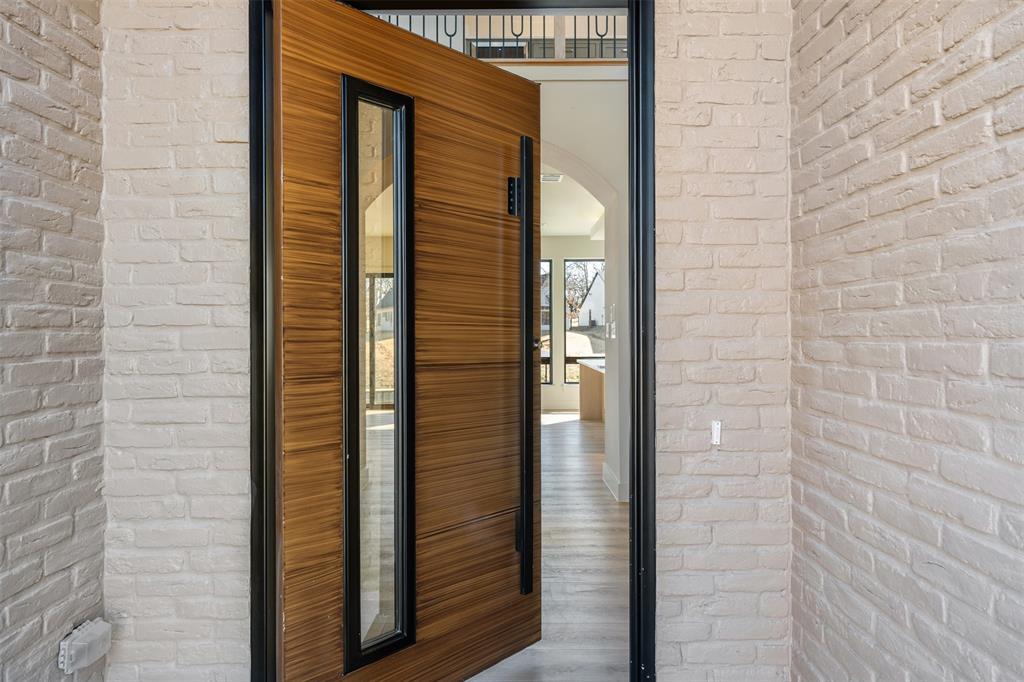 Pinnacle Club - Residential