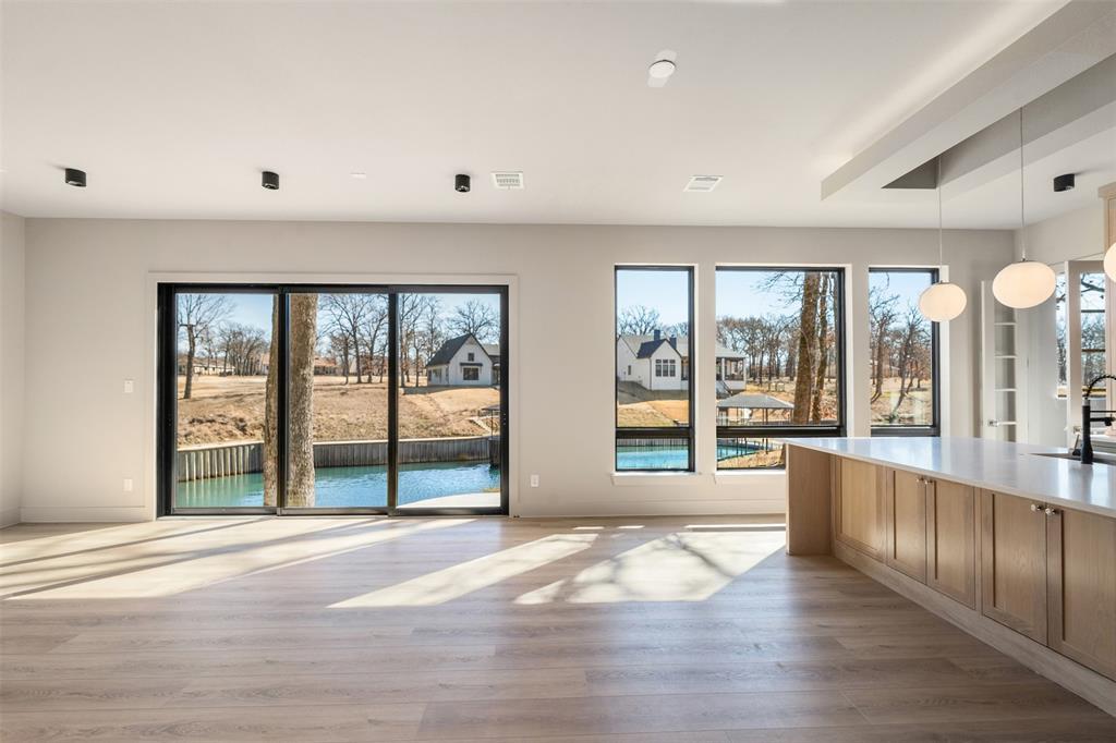 Pinnacle Club - Residential