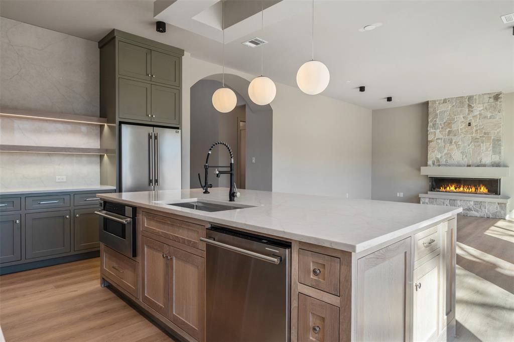 Pinnacle Club - Residential
