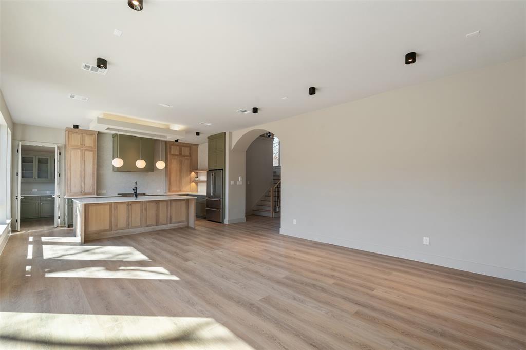 Pinnacle Club - Residential