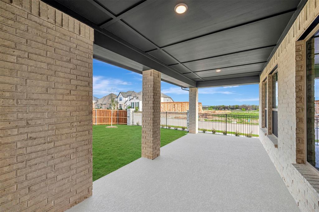 Karis - Residential