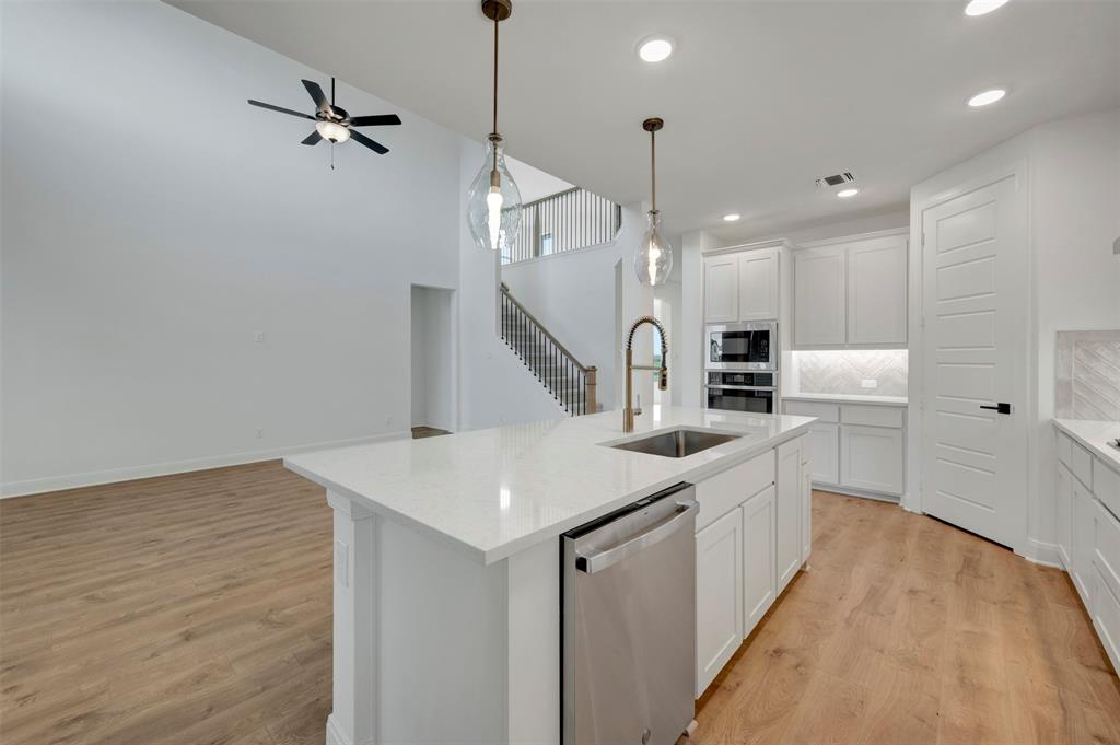 Karis - Residential
