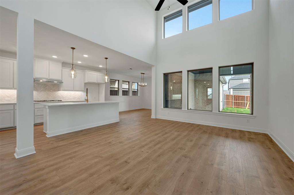 Karis - Residential