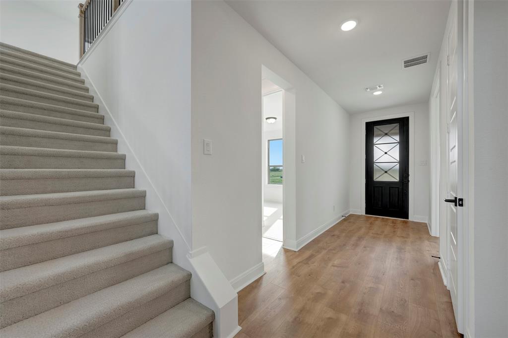 Karis - Residential