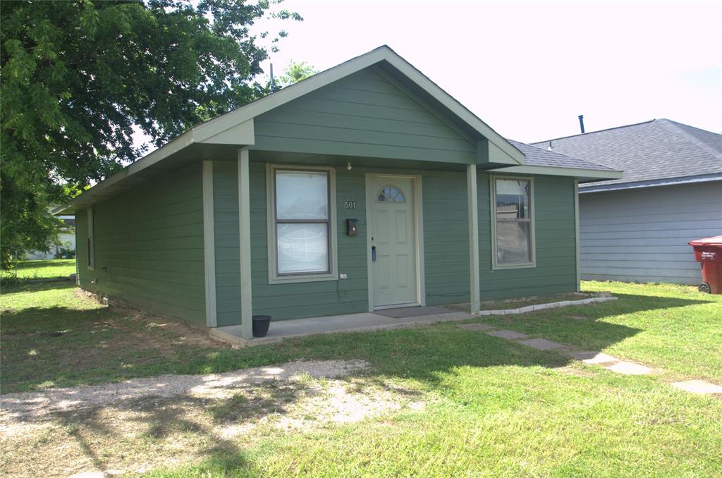 Three bedroom 1 bath home in Honey Grove, Texas.... currently vacant, ready for new owner... built in 2003  per the tax records...private location on the edge of town...be the first to tour..Dollar Store across the street......near public schools near Bois-d'Arc Lake, come  enjoy small town living... out of the fast lane.....currently located on a single tract with two other affordable homes...owner willl divide and plat with the City prior to closing.... if you are  looking for an investment ... fresh paint inside and out, new flooring ....