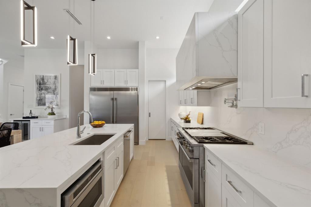Rector Place - Residential