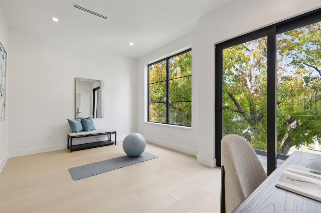 Rector Place - Residential