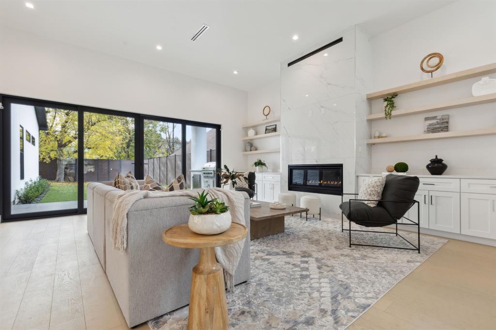 Rector Place - Residential